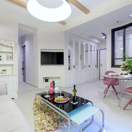 Appartement Imperium Ii - White Tower #skgbnb